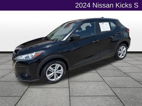 Used 2024 Nissan Kicks S FWD image 1