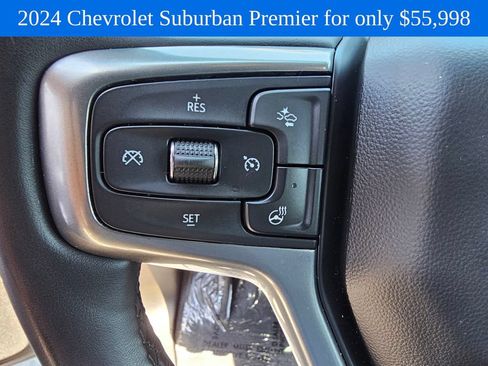 Used 2024 Chevrolet Suburban Premier AWD/4WD image 26