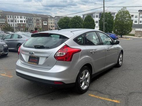 Used 2012 Ford Focus SE FWD image 11