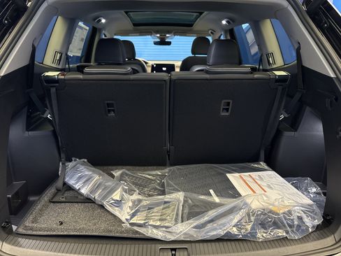 New 2026 Volkswagen Atlas SEL image 29