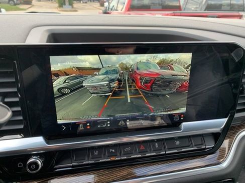 New 2026 GMC Sierra 2500 SLE image 23