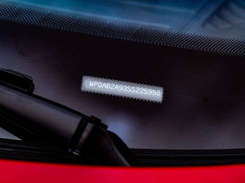 Certified 2025 Porsche 911 Carrera 4 GTS image 30