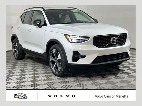 New 2026 Volvo XC40 B5 Plus w/ Climate Package AWD/4WD image 1