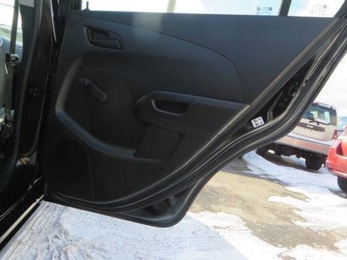 Used 2017 Chevrolet Sonic LS image 38