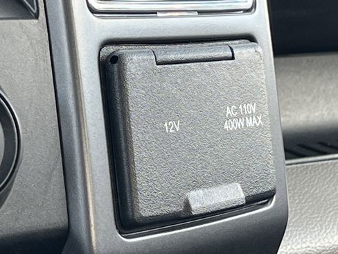 Certified 2019 Ford F150 XLT w/ Equipment Group 302A Luxury image 28