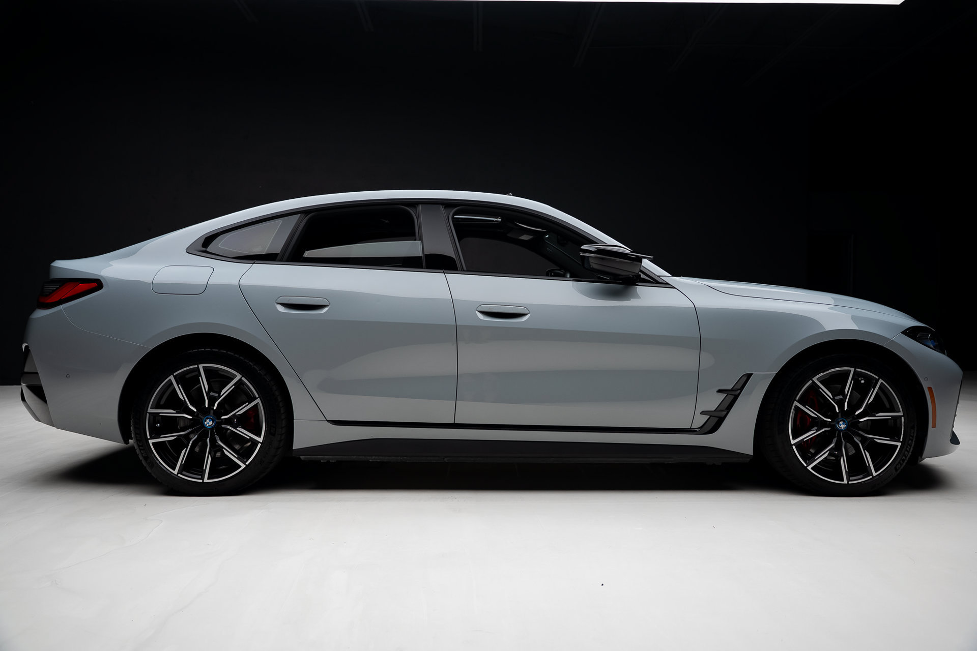 Used 2023 BMW i4 M50 w/ Premium Package AWD/4WD image 35