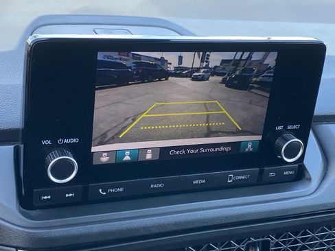 Used 2025 Honda Accord SE image 21