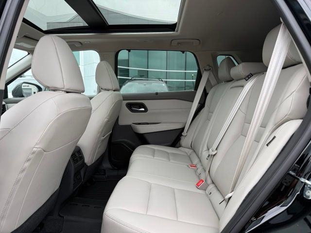 Used 2023 Nissan Rogue SL w/ SL Premium Package AWD/4WD image 20