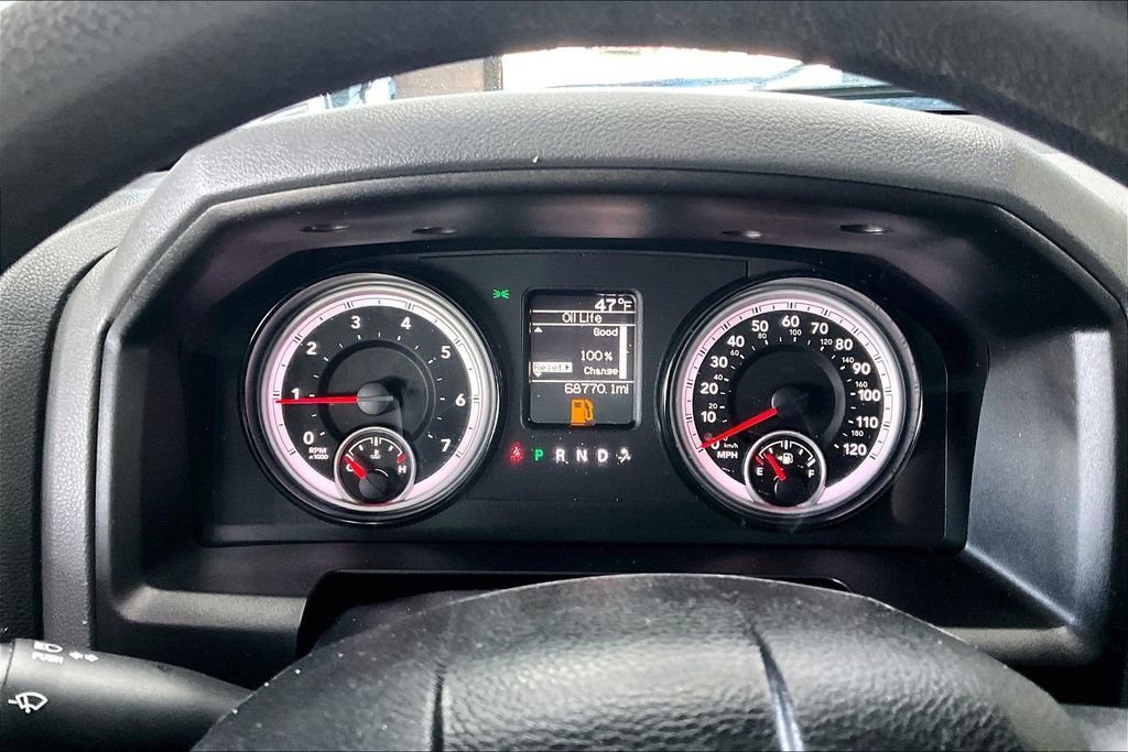 Used 2018 RAM 1500 Express AWD/4WD image 12