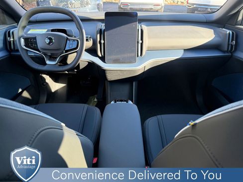 New 2026 Volvo EX30 Ultra image 2