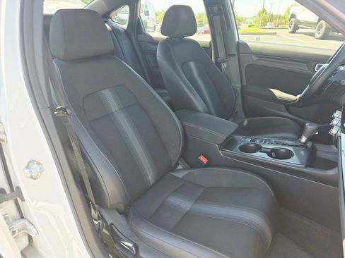 Used 2024 Honda Civic Sport image 16