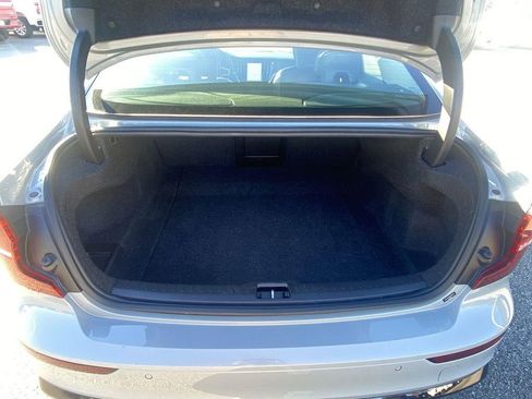 Used 2024 Volvo S60 B5 Core image 27