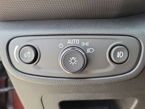 Used 2023 Chevrolet TrailBlazer LT image 18