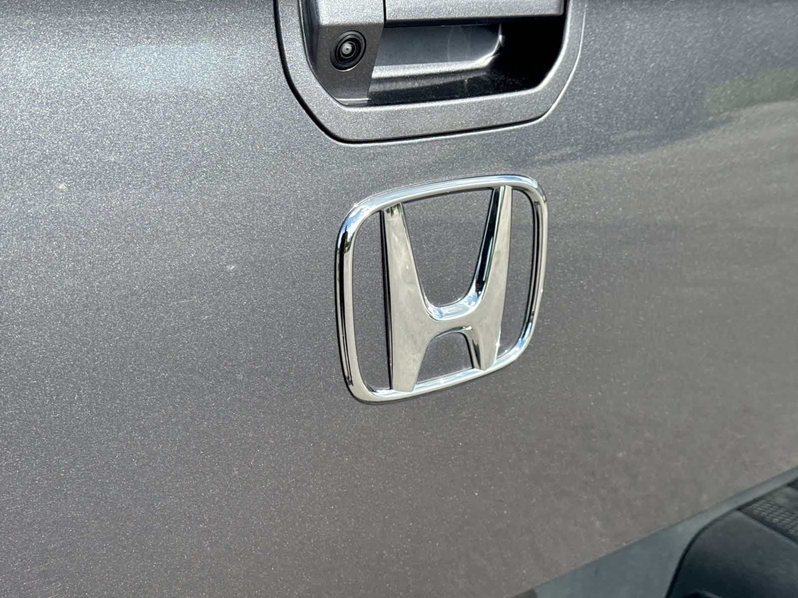 Used 2023 Honda Ridgeline RTL-E image 18