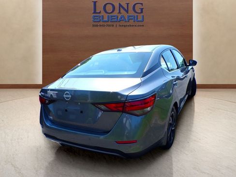 Used 2025 Nissan Sentra SV FWD image 9