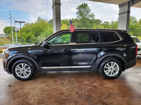 Used 2020 Kia Telluride LX image 4