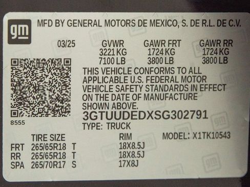 Used 2025 GMC Sierra 1500 SLT AWD/4WD image 29