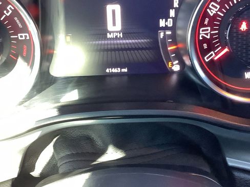 Used 2023 Dodge Challenger SXT w/ Cold Weather Group image 10