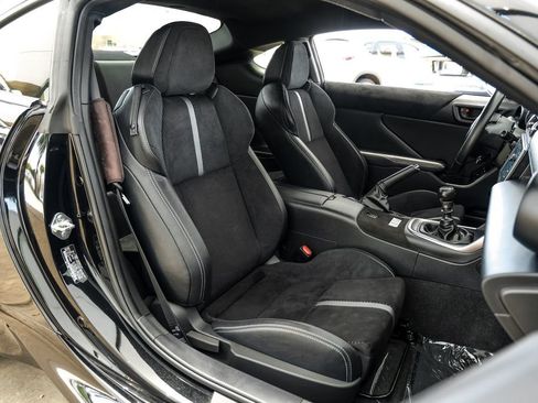 Used 2024 Toyota GR86 Premium w/ Performance Package RWD image 36
