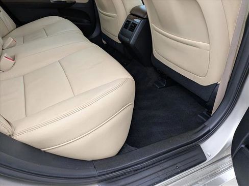 Used 2014 Toyota Avalon XLE Touring image 18