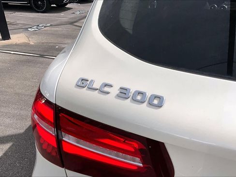 Certified 2017 Mercedes-Benz GLC 300 4MATIC image 10