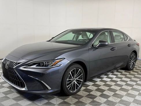 Used 2025 Lexus ES 300h w/ Premium Package image 3