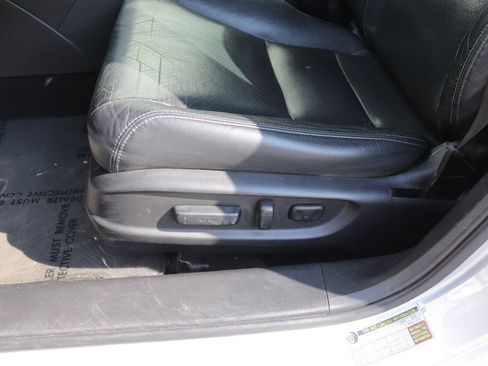 Used 2013 Honda Accord EX-L image 30