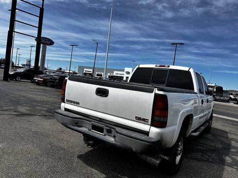 Used 2005 GMC Sierra 2500 SLT w/ Heavy-Duty Power Package image 5