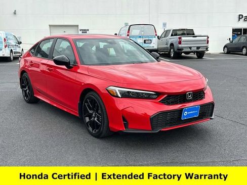 Used 2025 Honda Civic Sport image 1