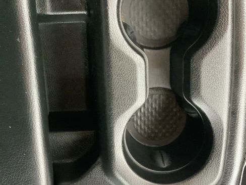 Used 2022 RAM 1500 Laramie image 32