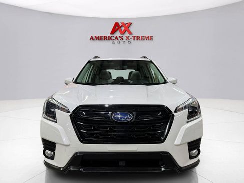 Used 2023 Subaru Forester Premium AWD/4WD image 10