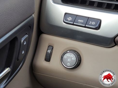 Used 2016 Chevrolet Tahoe LTZ image 30