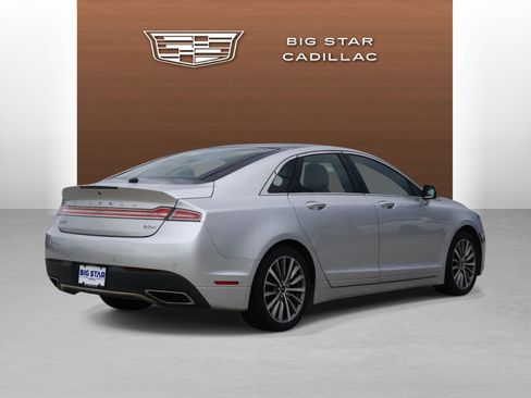 Used 2018 Lincoln MKZ Select w/ Select Plus Package FWD image 5