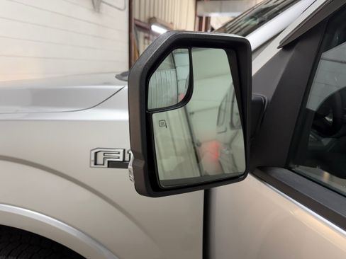 Used 2019 Ford F150 XLT w/ Equipment Group 302A Luxury AWD/4WD image 40