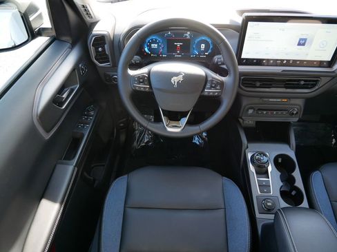 Certified 2025 Ford Bronco Sport Outer Banks image 12