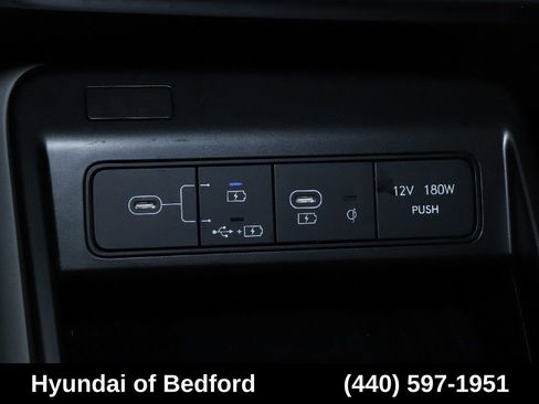 Used 2024 Hyundai Kona Limited AWD/4WD image 29