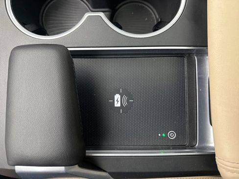 Used 2023 Acura MDX SH-AWD w/ Technology Package image 18