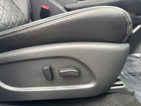 Used 2023 Nissan Murano Platinum w/ Cargo Package image 16