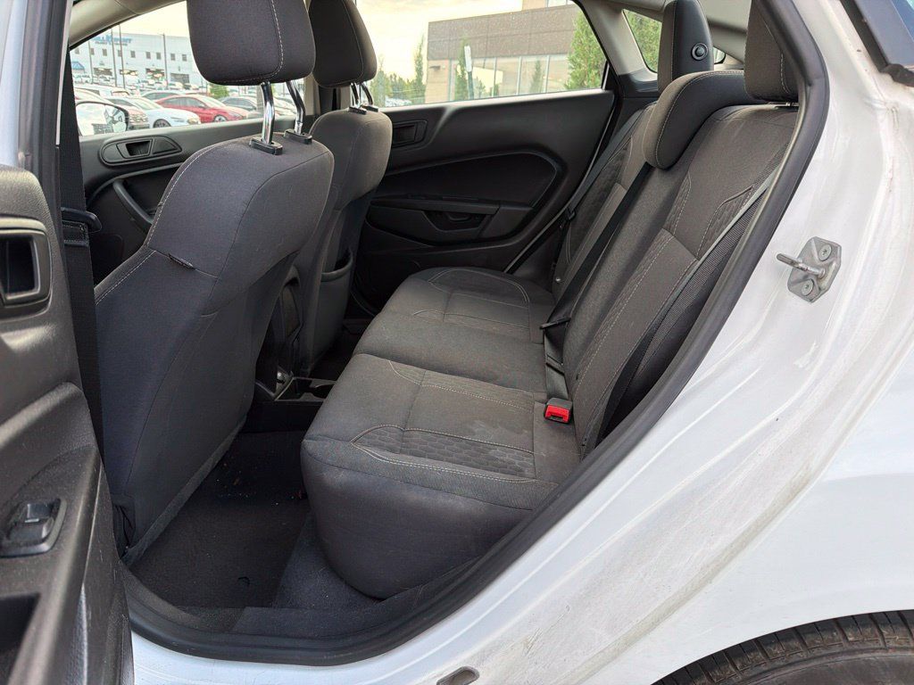 Used 2019 Ford Fiesta SE w/ Equipment Group 201A FWD image 10