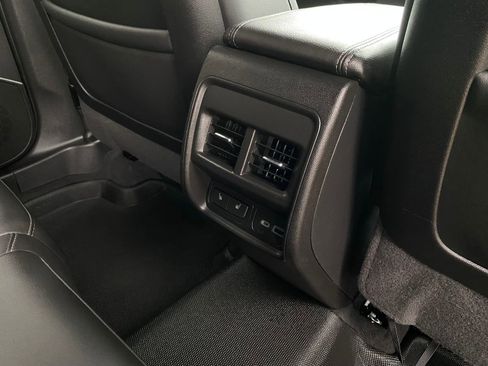 Used 2021 Cadillac XT4 Premium Luxury w/ Cold Weather Package image 27