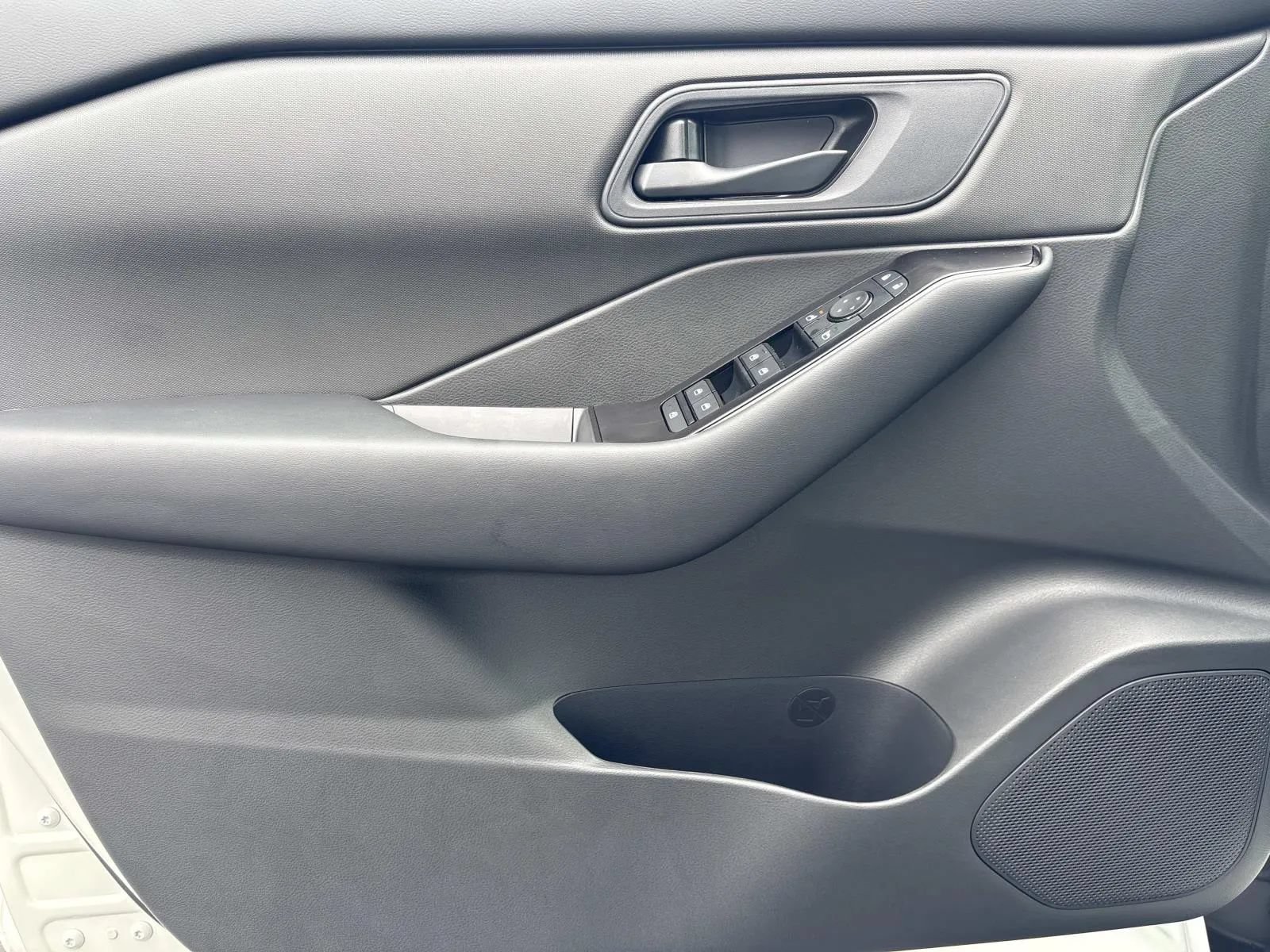 New 2026 Nissan Rogue S FWD image 20