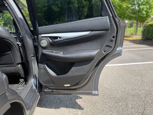 Used 2019 INFINITI QX50 Essential w/ Premium Heat Package FWD image 17