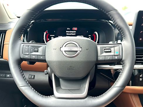 New 2026 Nissan Pathfinder Platinum w/ Lighting Package image 19