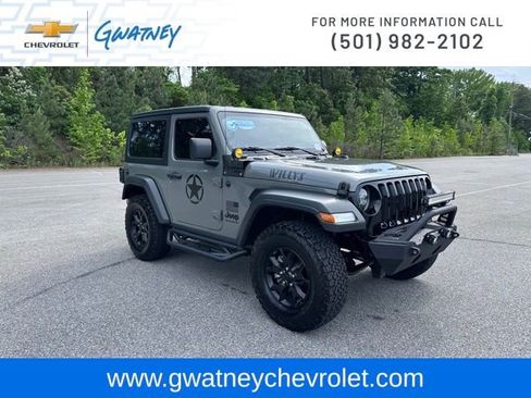 Used 2021 Jeep Wrangler Sport AWD/4WD image 3