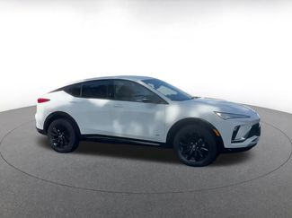 Used 2025 Buick Envista Sport Touring video 2