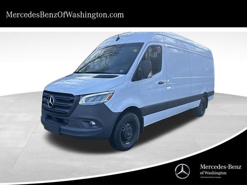 Used 2024 Mercedes-Benz Sprinter 3500 image 1