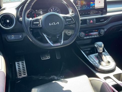 Used 2023 Kia Forte GT w/ GT2 Package FWD image 2