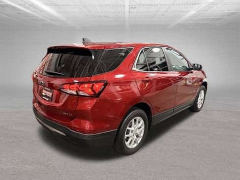 Used 2023 Chevrolet Equinox LT AWD/4WD image 24