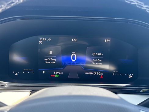 Certified 2025 Volkswagen Taos S AWD/4WD image 16