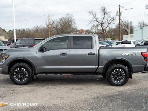 Used 2021 Nissan Titan PRO-4X w/ Pro-4x Utility Package image 9